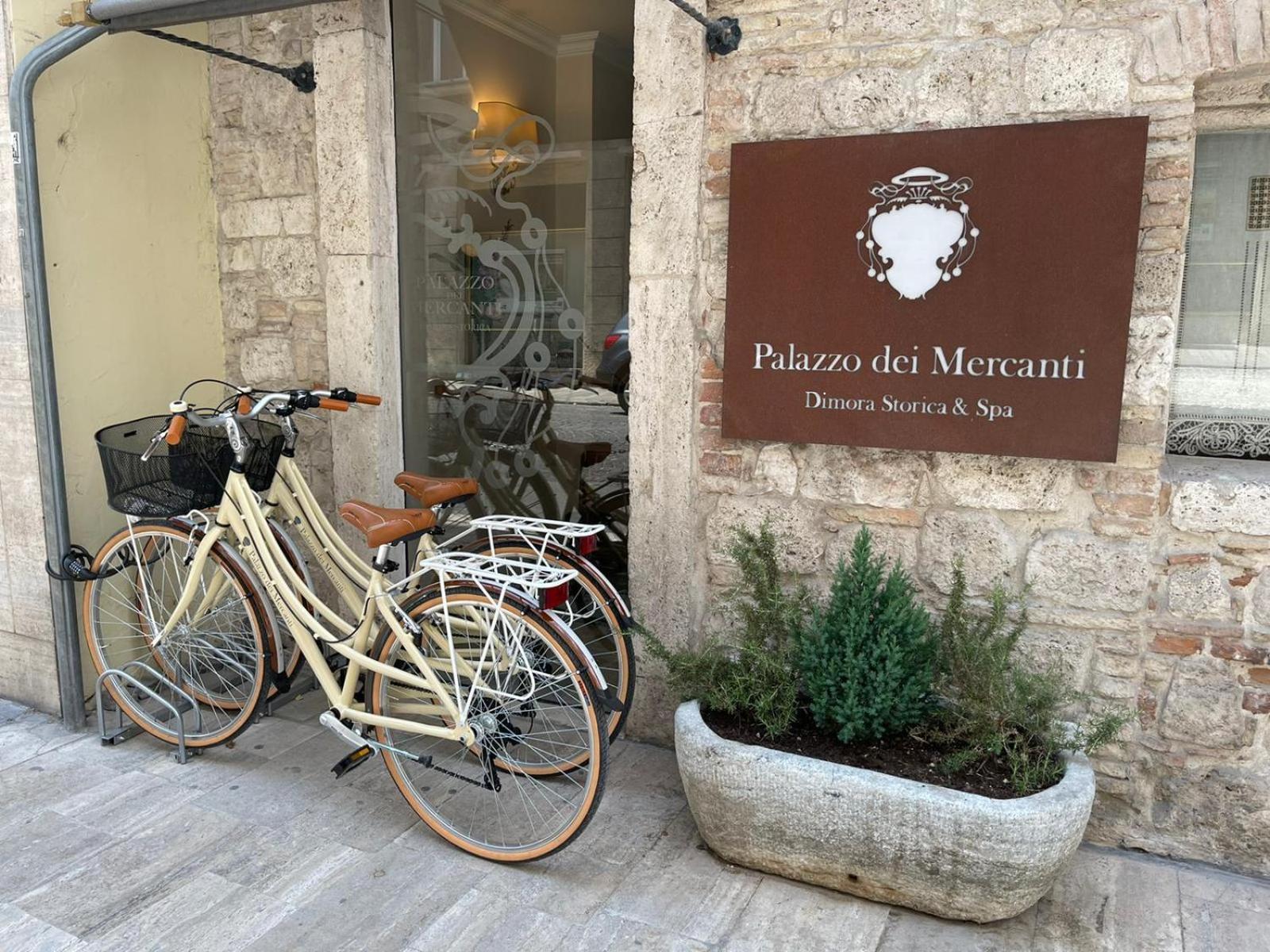 Palazzo Dei Mercanti - Dimora & Spa Ascoli Piceno Exterior foto